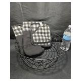 Oven Mits & Basket