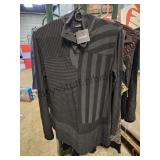 New Quality Sweater SZ 42