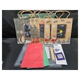 8x10 Paper Gift Bags & Tissue Paper 6 CT