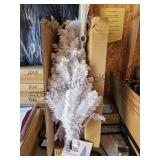 4 FT Pre Lit White Tree