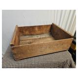 Rocky Hill Grapes Crate