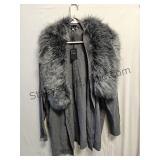 Grey Sweater With Removable Fur Collar SZ LG