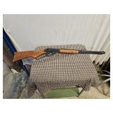 Daisey Red Ryder BB Gun Pumps & Fires