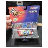 Nascar Jeff Gordon Diecast   Pit Row 2