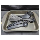Baking Pan & Utencils