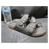 Mens Sandles SZ 10/11