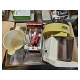 Juicer, FF Cutter & Measuring Cup Untested