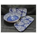 Plastic Serving Bowl & 2 Trays
