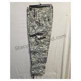 US Military Pants Waist 31 to 35 Length 26 to 29