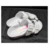 Womans Sandles SZ 5/6