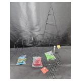 4 Wreath Forms & Craft Beads