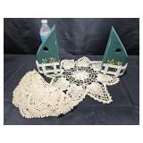Birdhouse Book Ends & Doilies