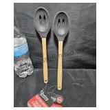 2 Silicone Slotted Spoons