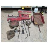 Farmall 560 Peddle Tractor & Wagon