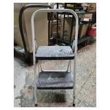 2 Step Step Ladder