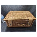 Older Picnic Basket