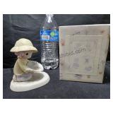Precious Moments Figurine (24)