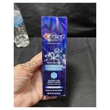 Crest 3D White Toothpaste