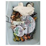 Full Tote Of Flower Bed & Garden Decor