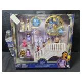 Disney Kingdom Of Rosas Character Set