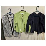 Ladies Sweaters SZ LG