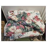 Twin/Full Comforter Used