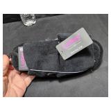 Ladies Slippers SZ S/M Black