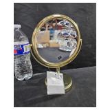 2 Sided Magnifying Mirror
