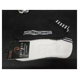 Blk & Wht Socks LG