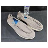 Deck Shoes Marked SZ 9