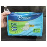 Breeze Feminine Pads 32 CT
