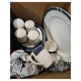 Dishes 12 Dessert Plates ,Mugs & S&P Shakers