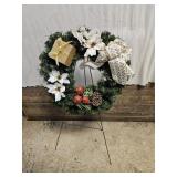16 Inch Wreath & Stand Gold Present