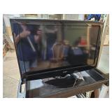 31 Inch TV W/Remote