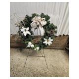 16 Inch Wreath & Stand White
