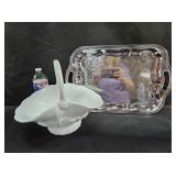 Milkglass Basket & Tray