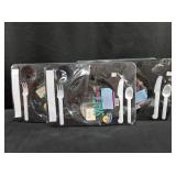 4 BLK Snack Trays