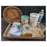 Tins A Cup & Basket