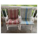 2 Patio Chairs With Cushions