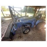 New Holland Tractor with Bucket Lift