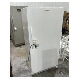Frigidaire Stand up freezer - white