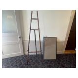 Wooden Easel & Cork Board