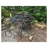EXPANDED METAL TABLE