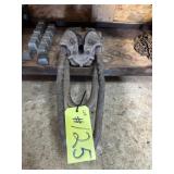 ANTIQUE ROD ELEVATOR, PARTS ONLY