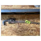48" STEEL RIGID PIPE WRENCH WORKING CONDITION