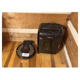 Vacuum & Paper Shredder