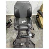 Seat with buddy seat