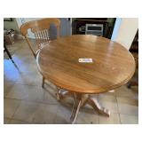 Oak Pedestal Table/Chair