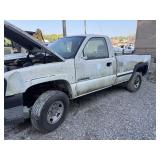 2005 Chevy 2500 HD Truck
