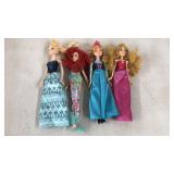 4 Disney Princess Dolls
